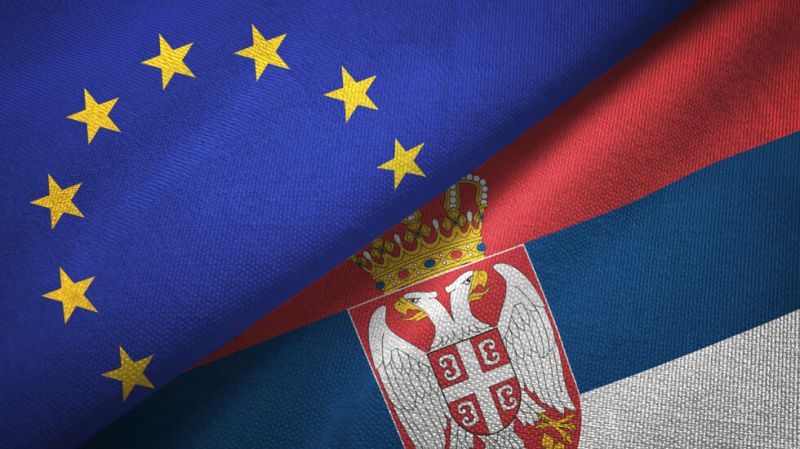 ЕС спира преговорите за присъединяване със Сърбия