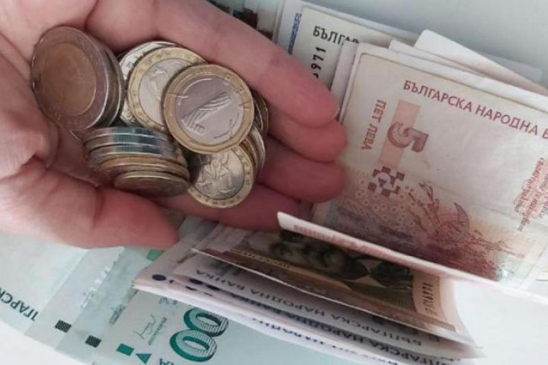 Социалното министерство обобщи за какви помощи можем да кандидатстваме през 2021-а
