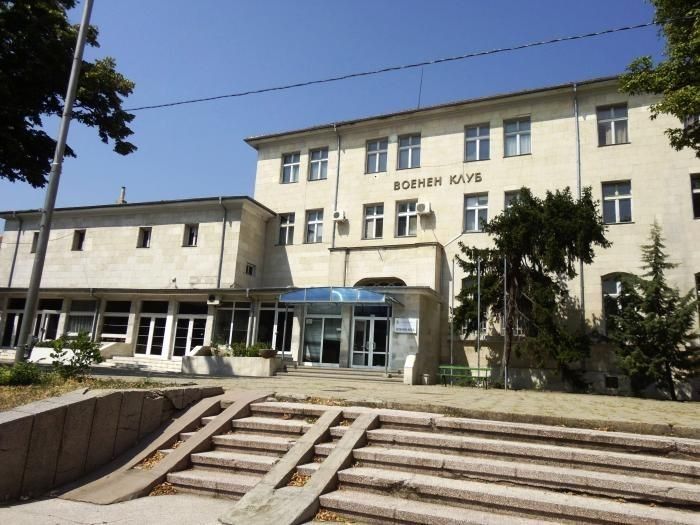 Военно окръжие – Сливен обявява 2 вакантни длъжности за войници във военно формирование 24430 – Троян