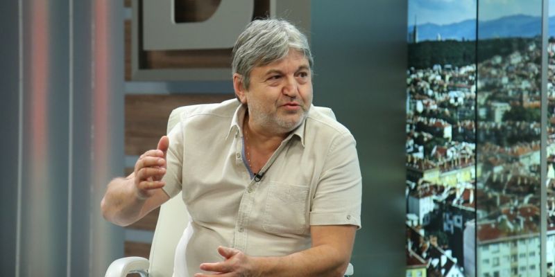 МК запечатва офисите на в. 'Труд' заради неплатен наем, ГЕРБ обвини президента в 'репресия'
