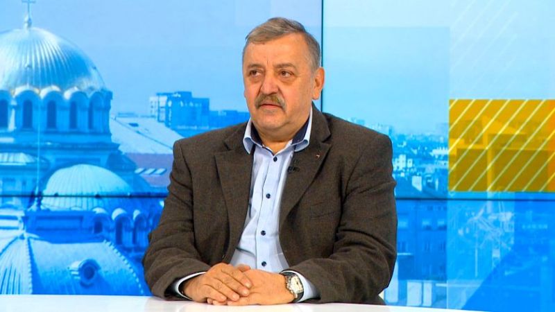 Ядосан Кантарджиев: Нали обещаха, че вече няма да се умира?!