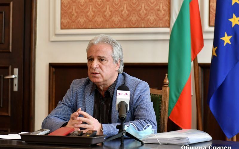 Димитър Митев