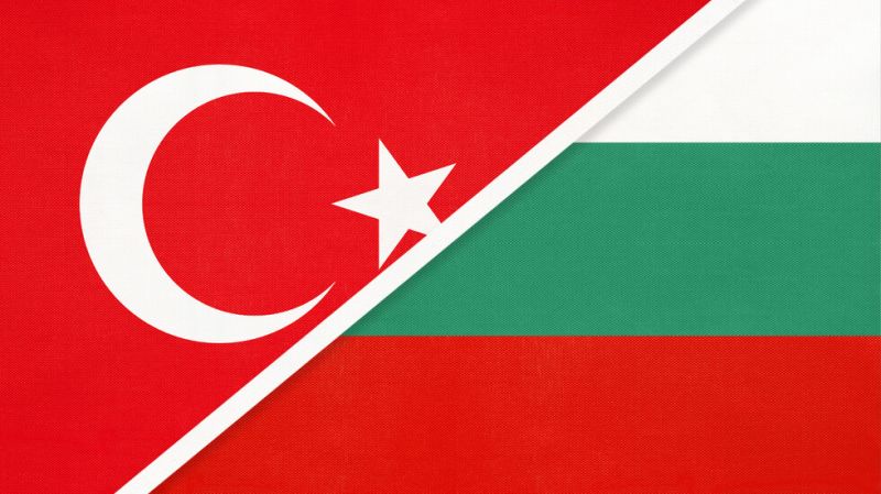 Българите ще могат да пътуват само с лична карта в Турция
