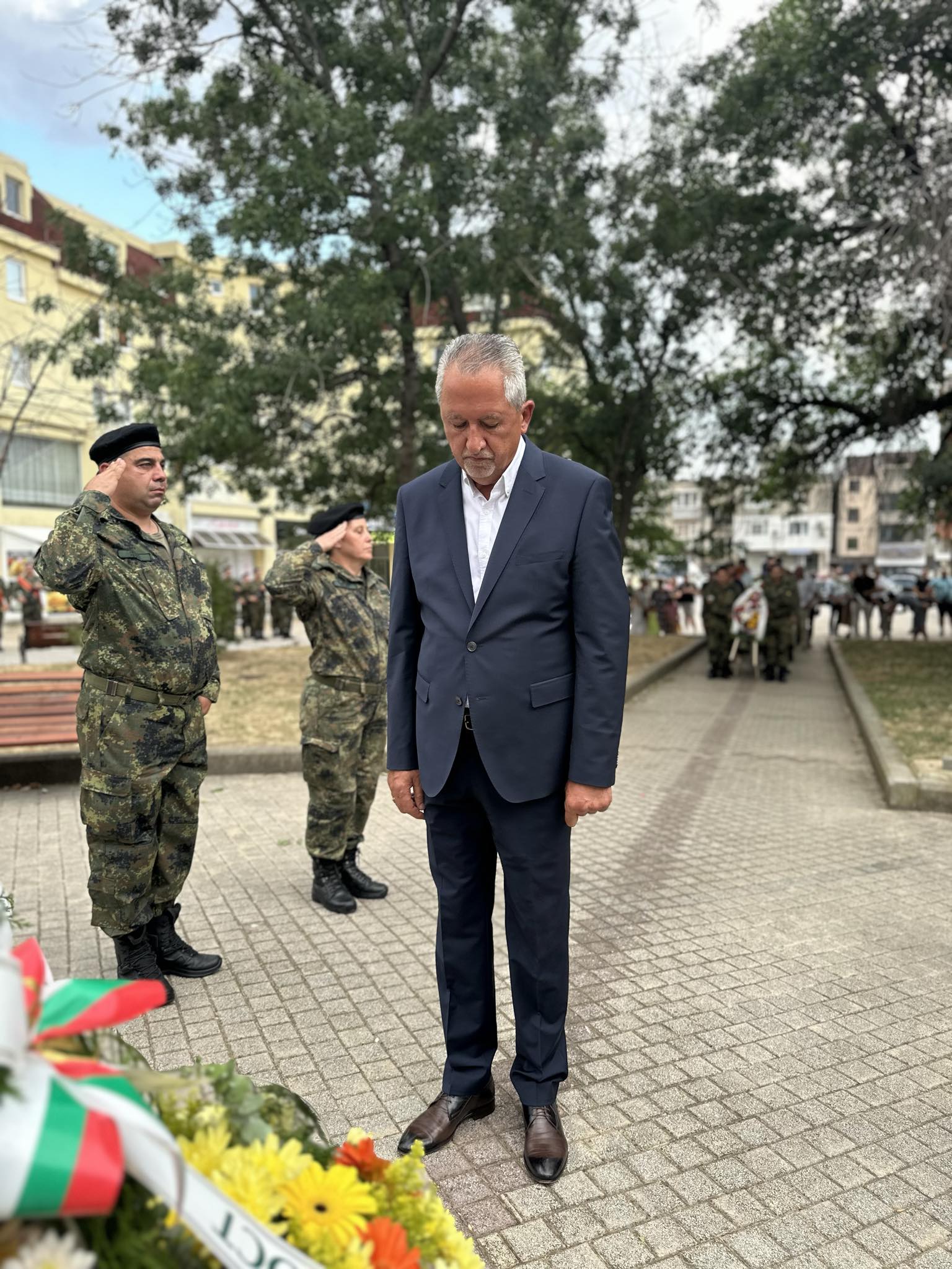 bojurski-levski0724.jpeg