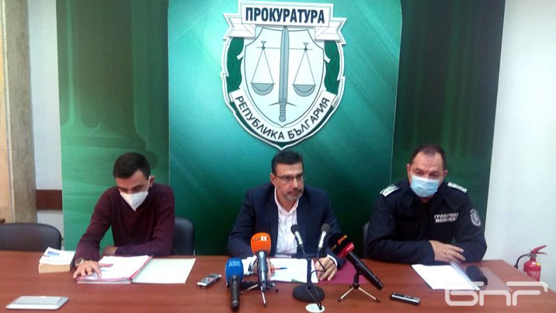 Задържаха кмета на село Тича, подпомагал бежанци да преминат и пребивават у нас