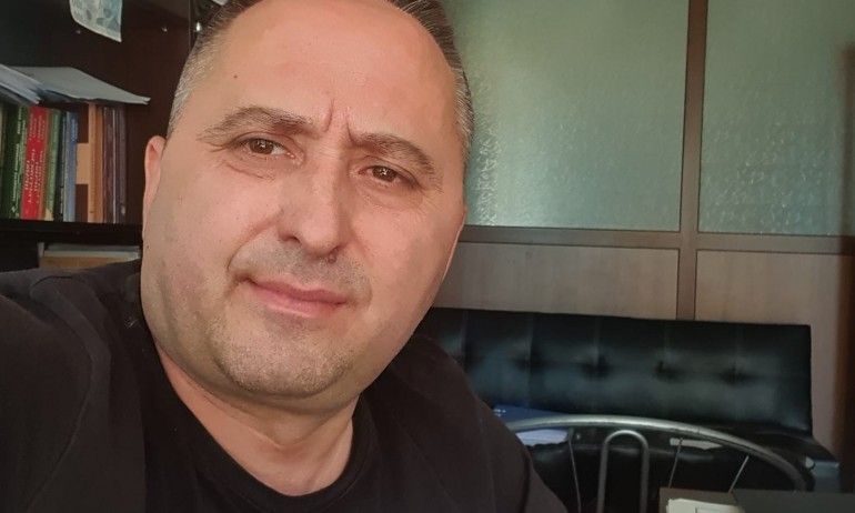 Скандален секс-чат между кандидата за правосъден министър и студентка?
