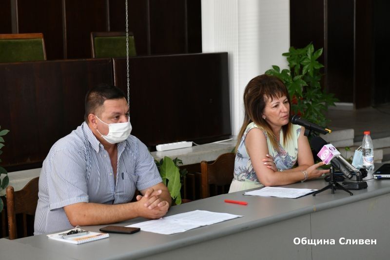 Община Сливен изпълнява успешно проекта за двата социални центъра в бившето Начално училище „Хаджи Димитър“