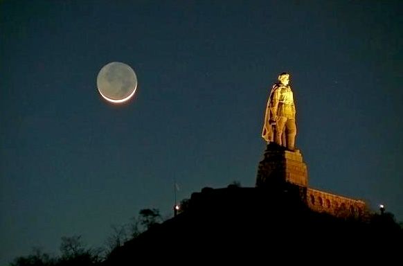 Какво не знаем за паметника “Альоша”?