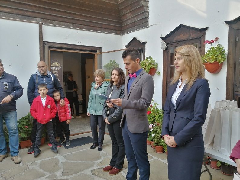 Над 400 деца участваха в конкурса „Аз и моят град“ с рисунки на любими места сред природата и Сливен
