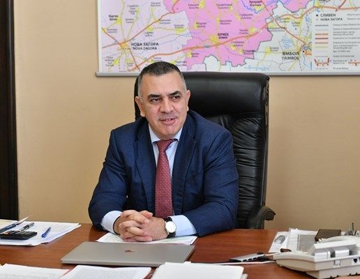 Стефан Радев
