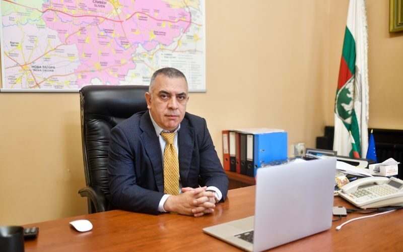 stefan-radev-1-800x500.jpg