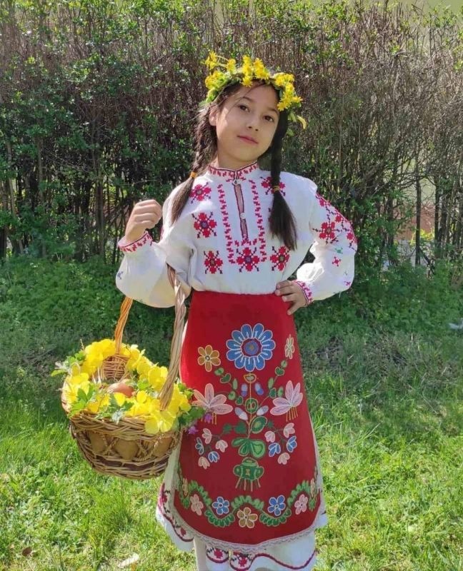 Зов за помощ: Малката Айча, която падна в канала в село Кортен се нуждае от средства за лечение