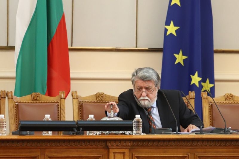Избраха Вежди Рашидов за председател на 48-ото Народно събрание