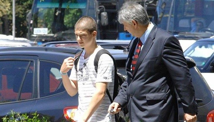 Синът на депутата Лъчезар Иванов - Георги има тумор в мозъка