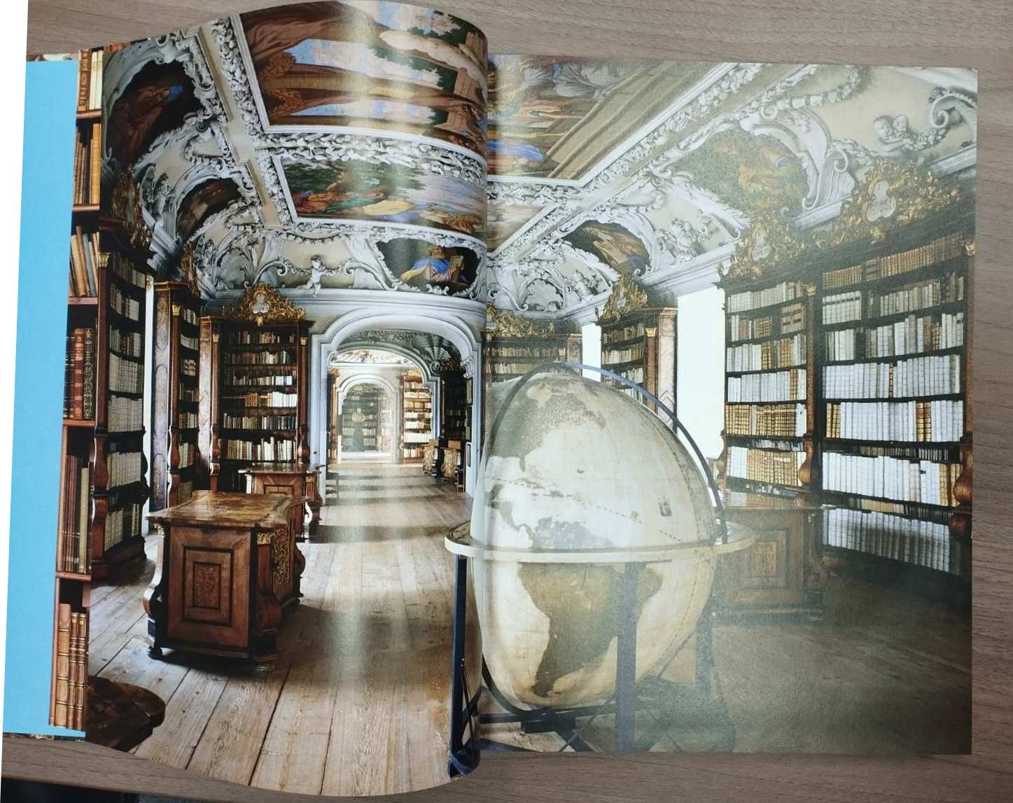 BOOK_LIBRARIES_3_3.jpg