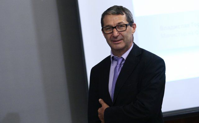 Владимир Каролев