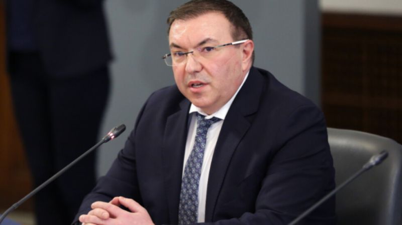Министър Костадин Ангелов
