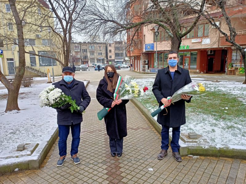 ГЕРБ – Сливен почете 148-ата годишнина от обесването на Апостола на свободата – Васил Левски