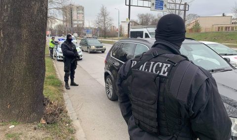 policiata-provejda-specakcia-v-nakolko-oblasti-v-stranata-1.jpg