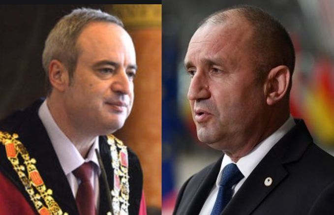 Радев и Герджиков отиват на балотаж