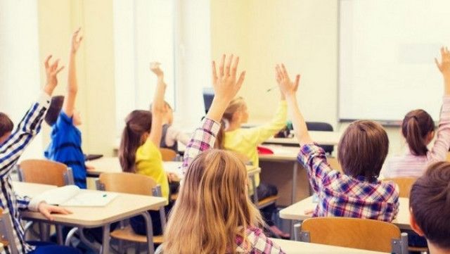 3 сценария за начало на учебната година - в клас, онлайн и смесено