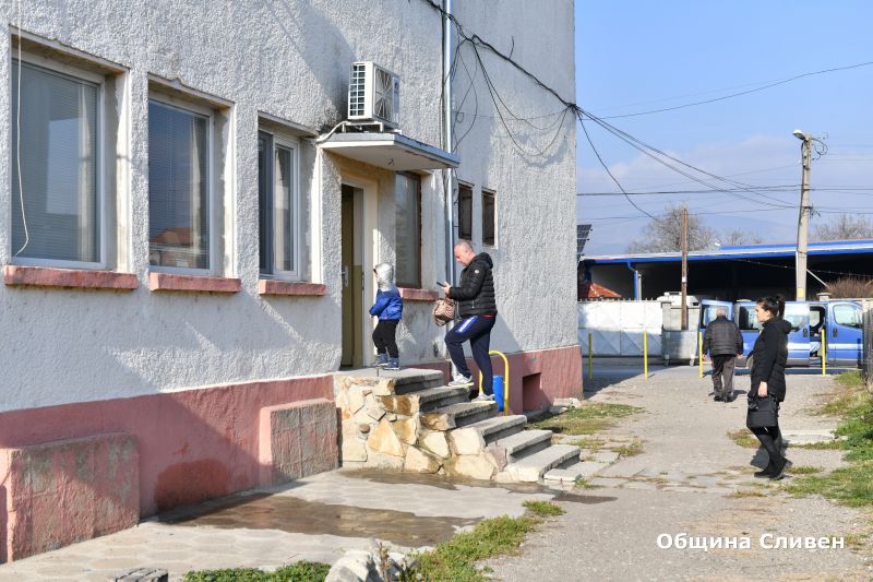 Община Сливен ремонтира пункта за храна от Детска млечна кухня в квартал „Речица“