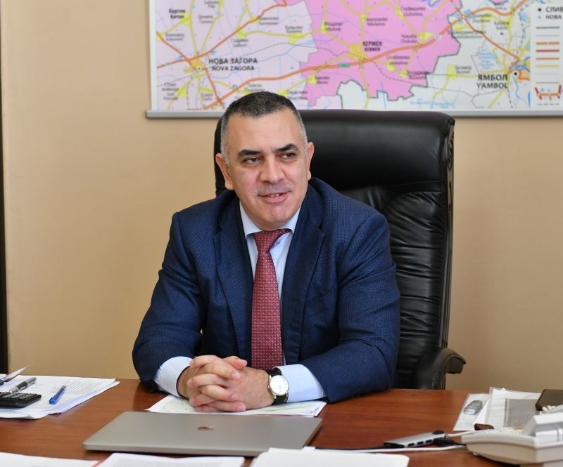 Стефан Радев