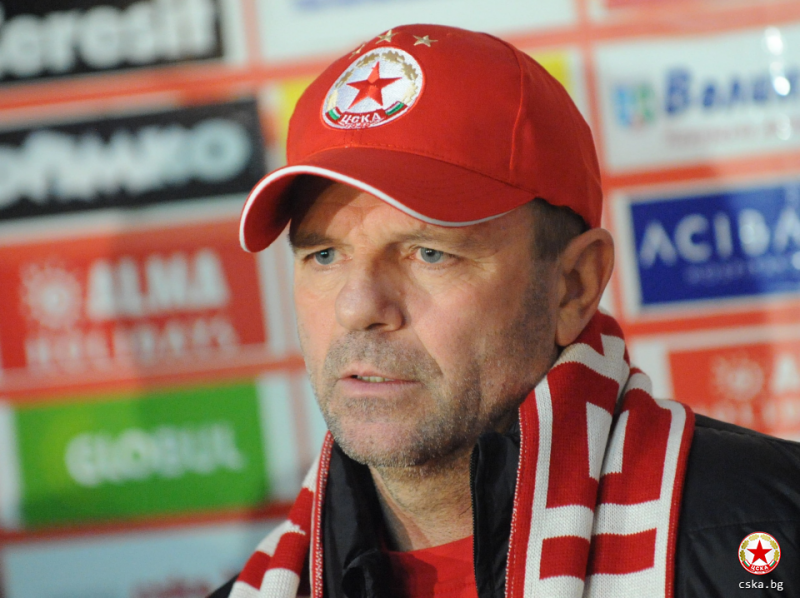 ЦСКА уволни Любо Пенев, нов треньор става Стойчо Младенов