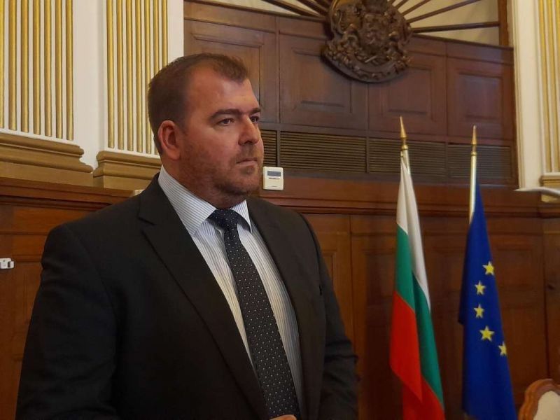 Министър Явор Гечев: Държавата си връща контрола над „Златния гьол“