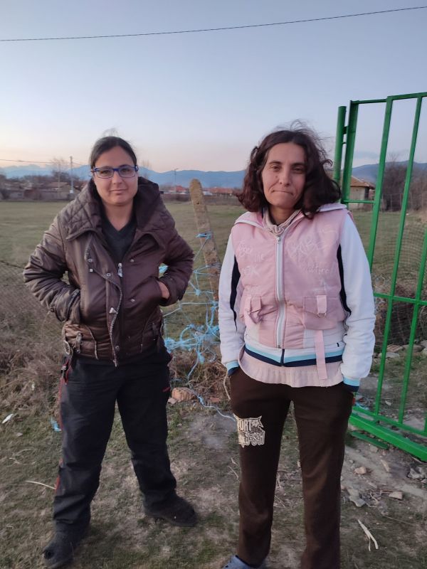 Те са 5 деца от село Блатец и се нуждаят от нашата помощ