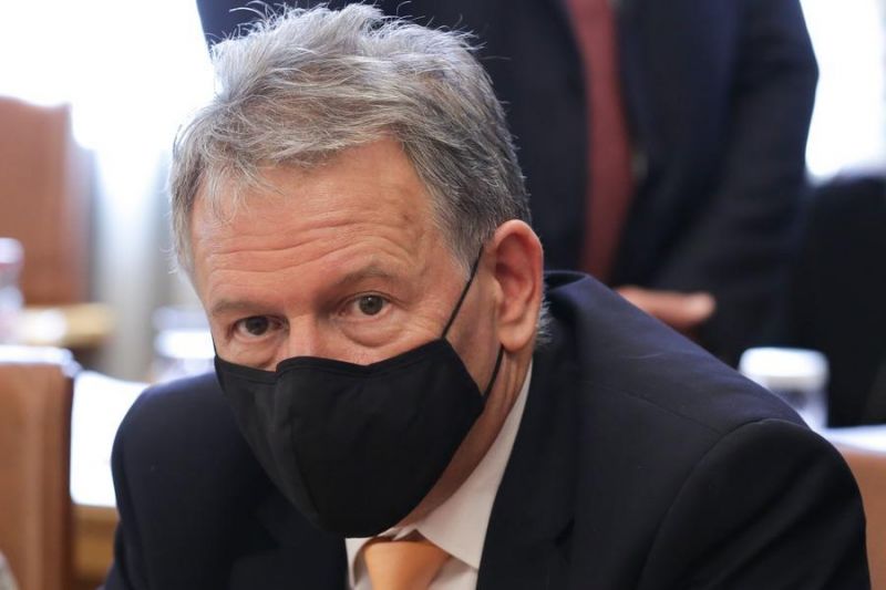Кацаров: Ако тези мерки не дадат резултат – следва пълен локдаун