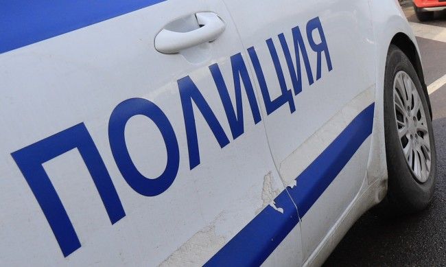 Задържан