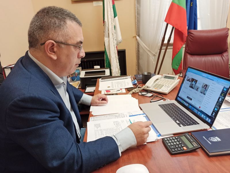 Стефан Радев