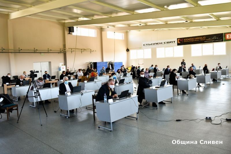 С 32 гласа „за“ беше приета актуализацията на общинския бюджет