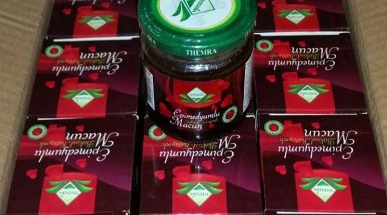 Спипаха голямо количество контрабандни лекарства и секс хапчета