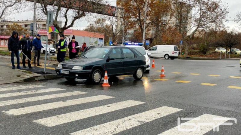 Жена беше блъсната от лек автомобил на пешеходна пътека в Сливен