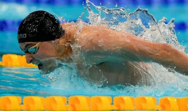 Йосиф Миладинов осми във финала на 100 метра бътерфлай 