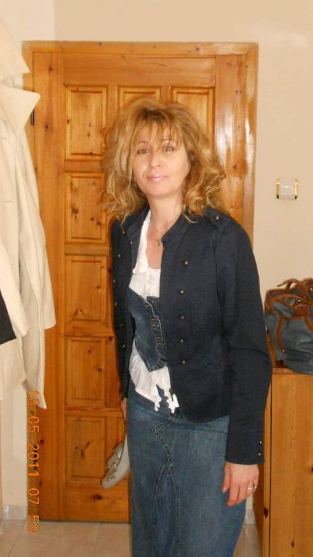 Лора Каламерова