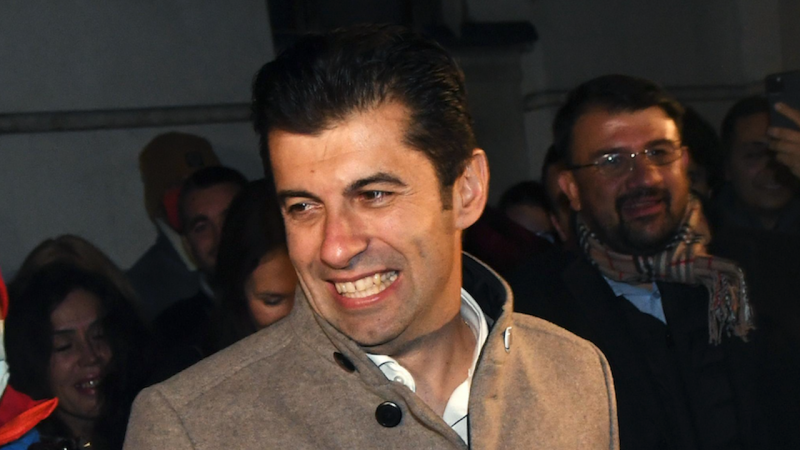 Кирил Петков 