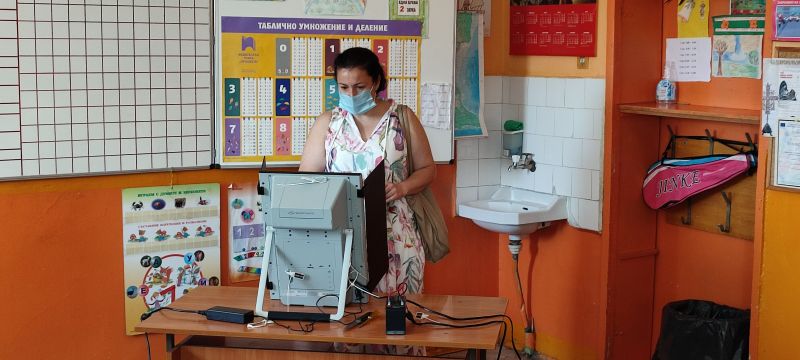 Десислава Танева: Гласувах за възстановяване на нормалността
