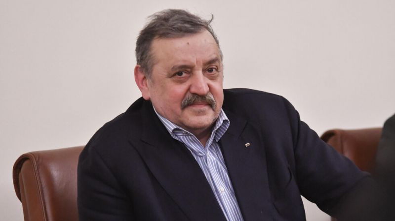 Проф. Кантарджиев: Има основание да се съмняваме в броя на обявяваните нови COVID случаи