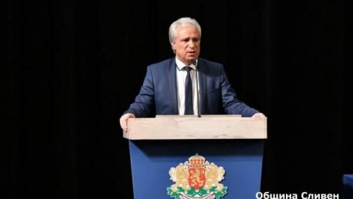 Димитър Митев: Областният управител бави стратегически решения на Общинския съвет