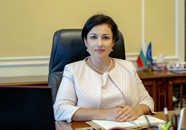 Десислава Танева