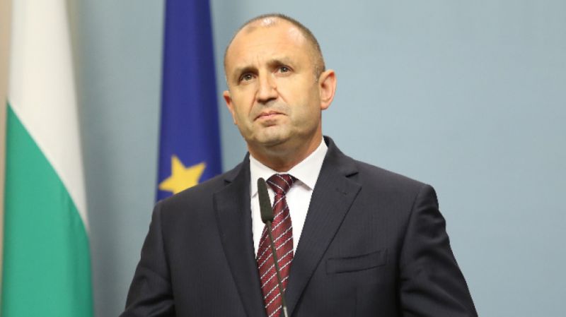 Румен Радев