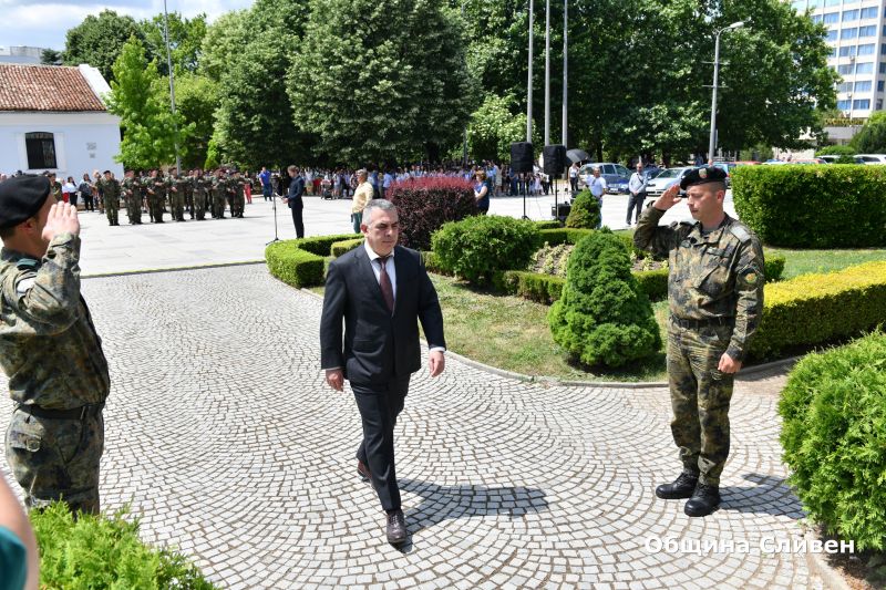 Стефан Радев: Докато го има преклонението пред делото и саможертвата на Ботев, ще има българи на тази земя