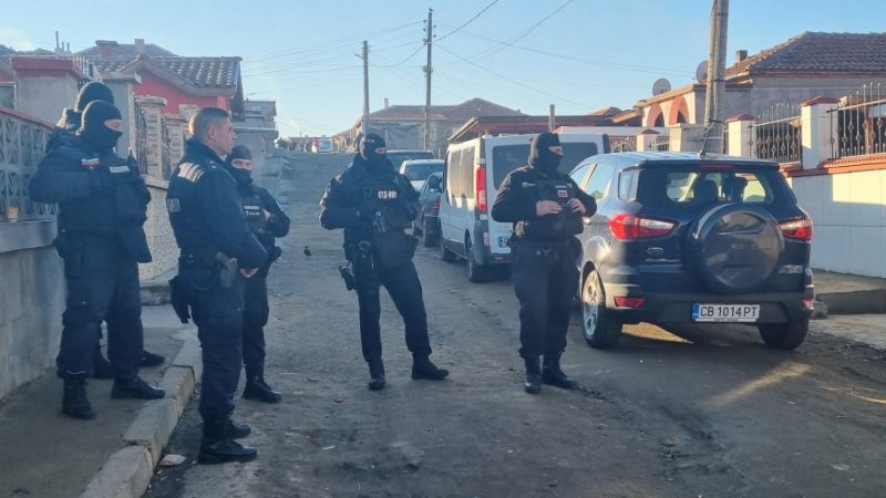 Мъж от Врачанско крил трупа на майка си близо година, за да взима пенсията ѝ