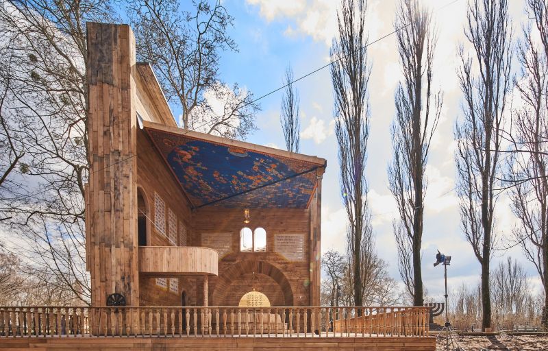 Сгъваемата синагога край Киев – една сграда като книга 