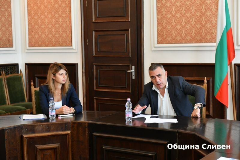 Увеличение на заплатите в общинското здравеопазване в Сливен е заложено в колективния трудов договор