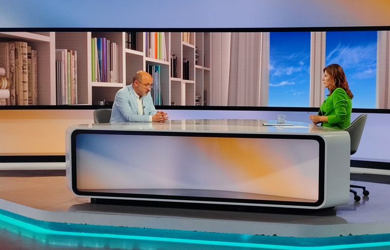 Министър Асен Меджидиев пред БТВ: Учебната година започва нормално, без маски и тестове в училище