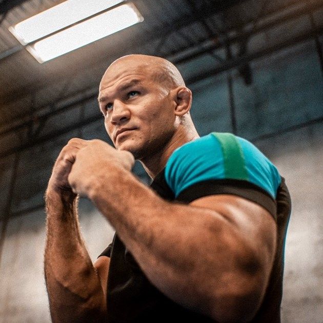 Бразилецът тренира с класни спаринг партньори